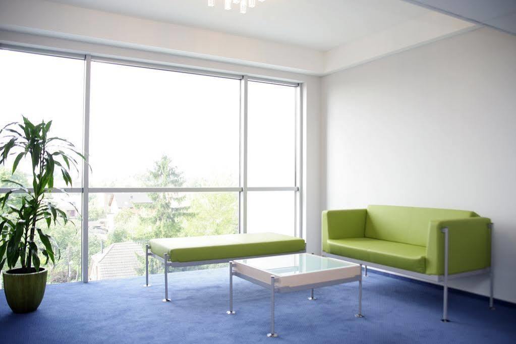Hotel Safir Poznan Ngoại thất bức ảnh
