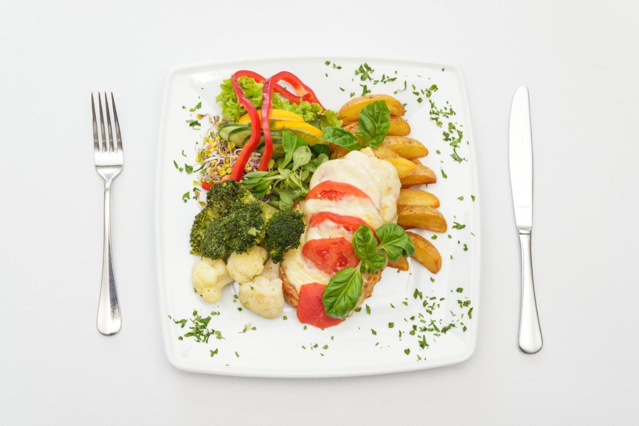 Hotel Safir Poznan Ngoại thất bức ảnh
