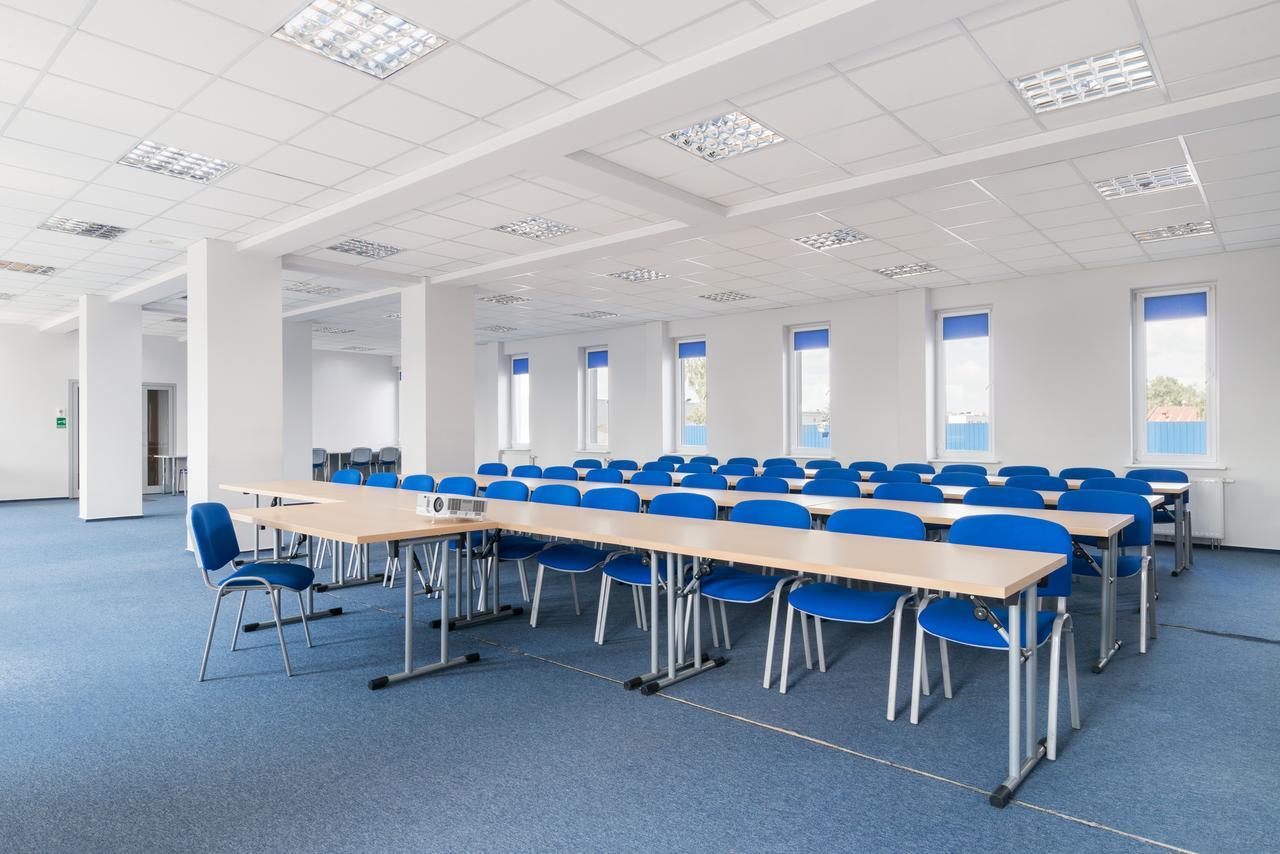 Hotel Safir Poznan Ngoại thất bức ảnh